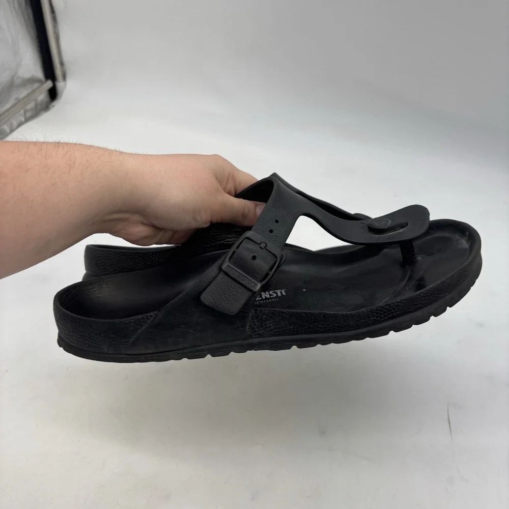 Birkenstock shop confidence